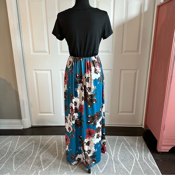 MokingTop Black and Teal Floral Short Sleeve Stretch Maxi Dress - Picture 4 of 6